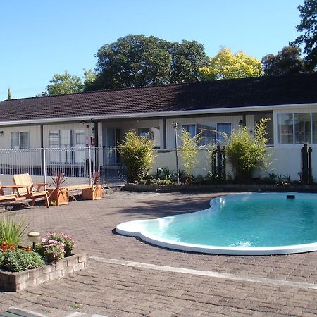 Acorn Estate Motel Masterton Extérieur photo